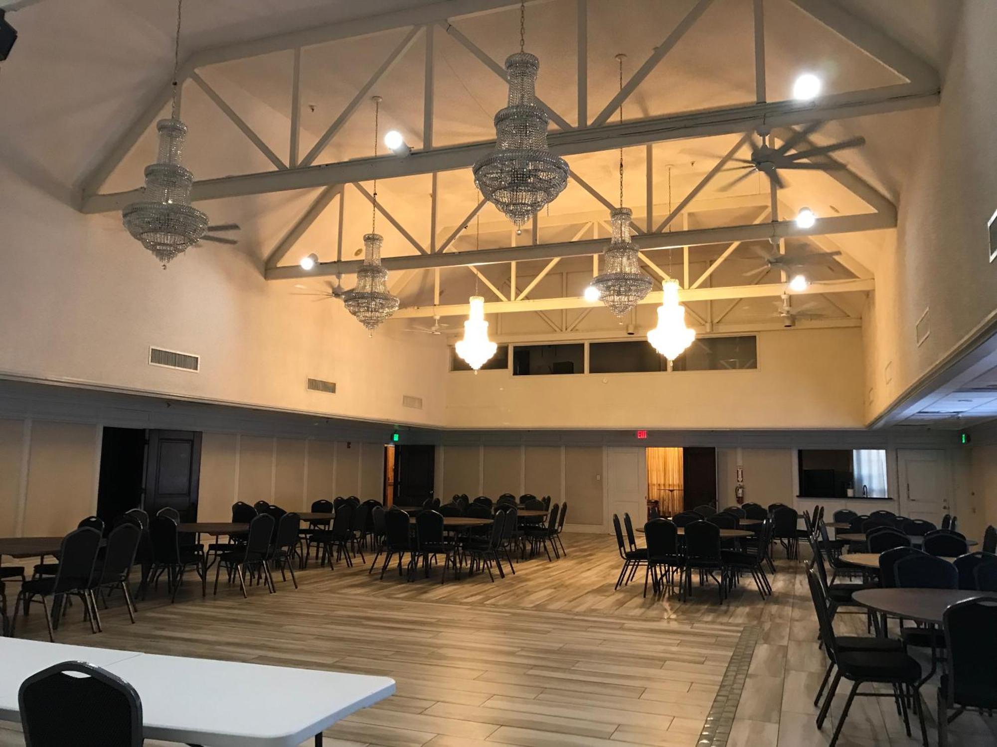 Columbia Lakes Hotel & Conference Center West Columbia Екстериор снимка