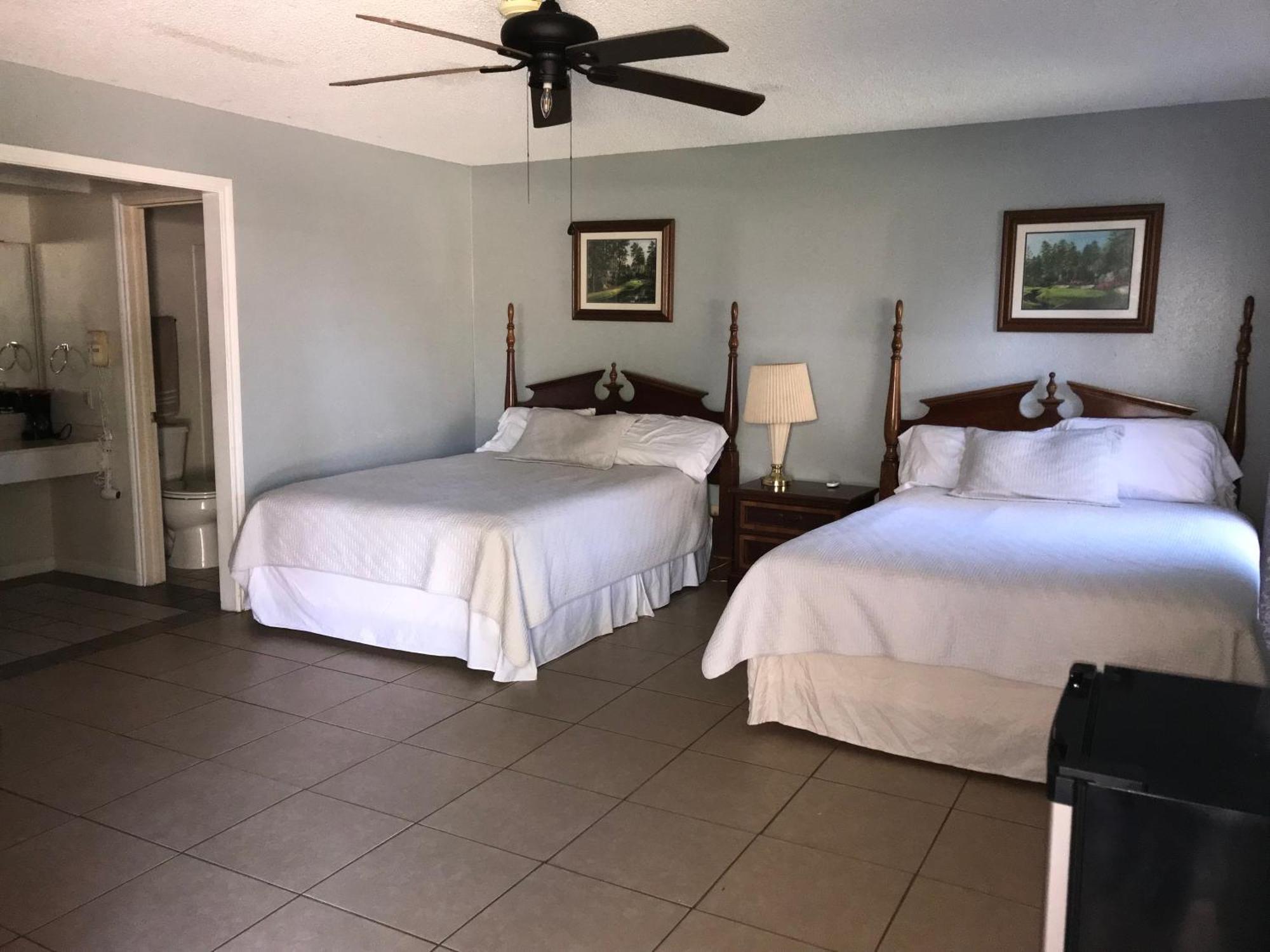 Columbia Lakes Hotel & Conference Center West Columbia Екстериор снимка