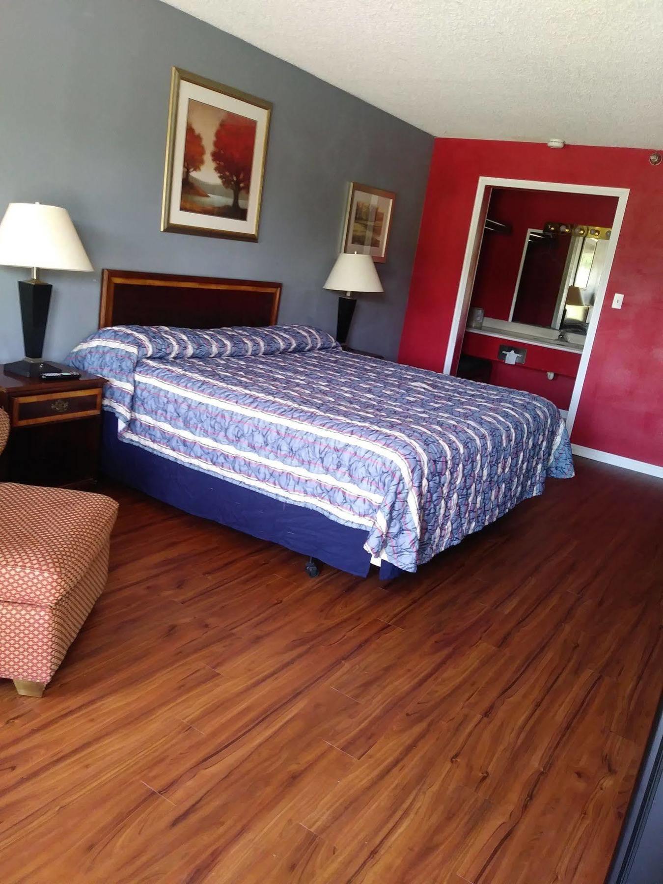 Columbia Lakes Hotel & Conference Center West Columbia Екстериор снимка